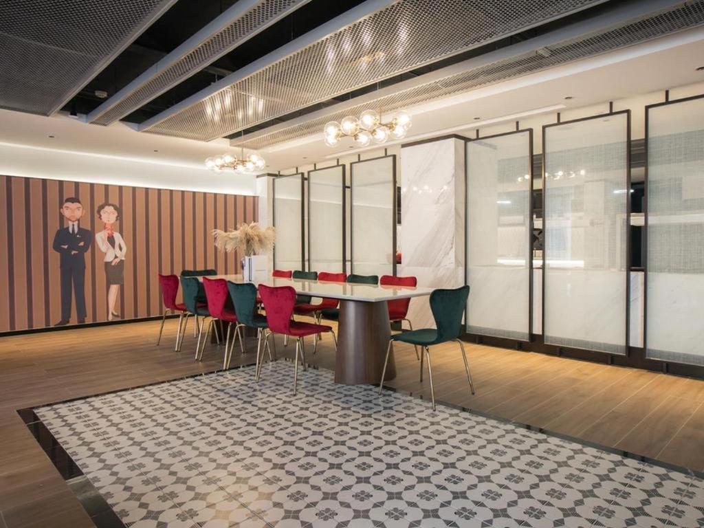 Magnotel Business New International Exhibition Center Shanghai